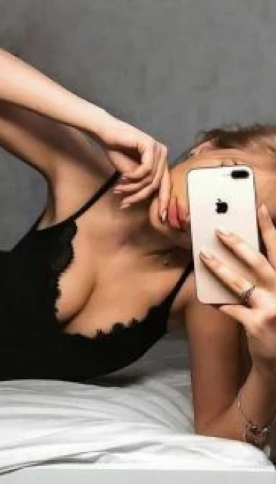 Marishka 69