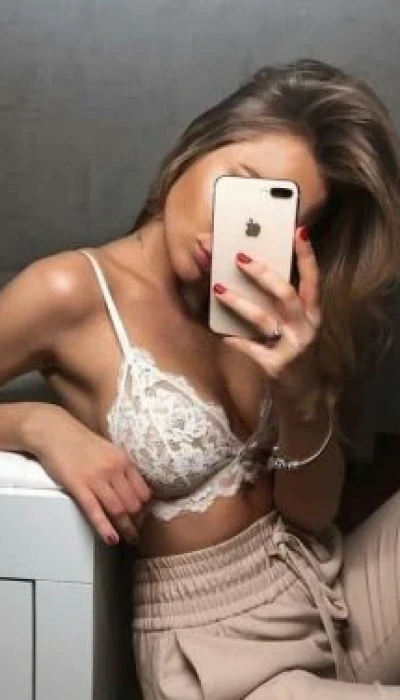 Marishka 69