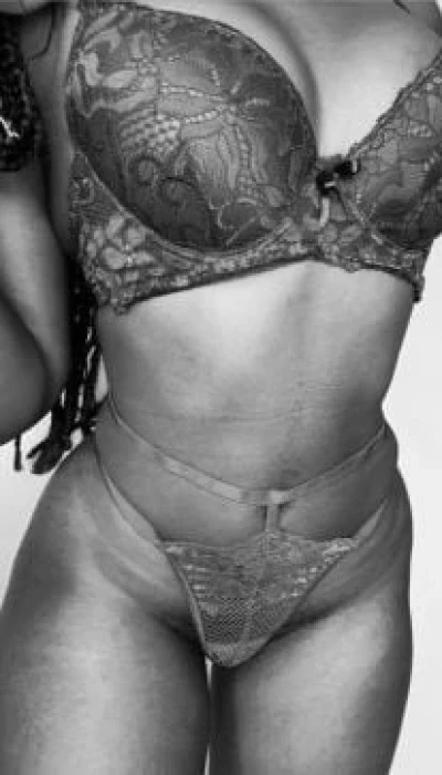Naomie