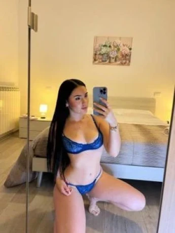 Mia