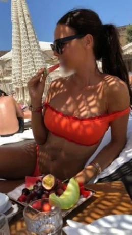 Elite escort Sarah
