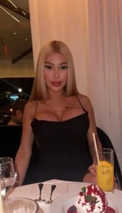 Bella