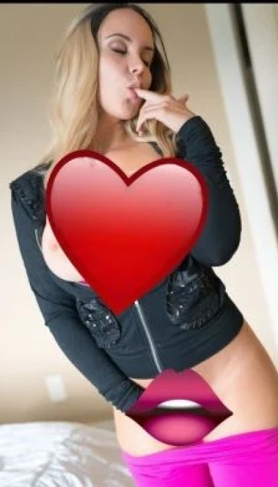 LyndaLadyBIGTITS