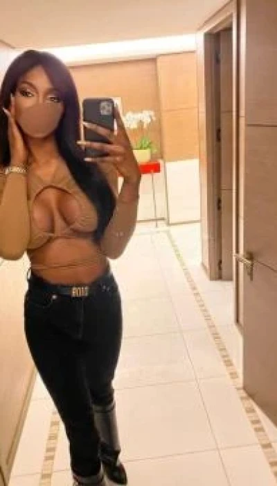 Naomie