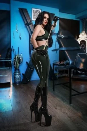 Anna Mistress VIP