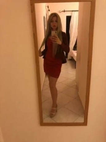 LAURA