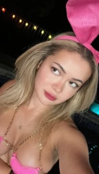 Bella