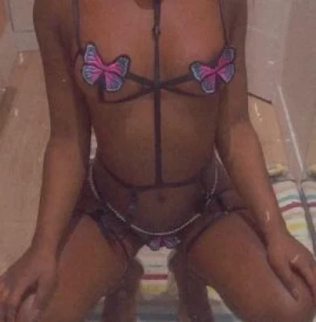 Tyara Coquine