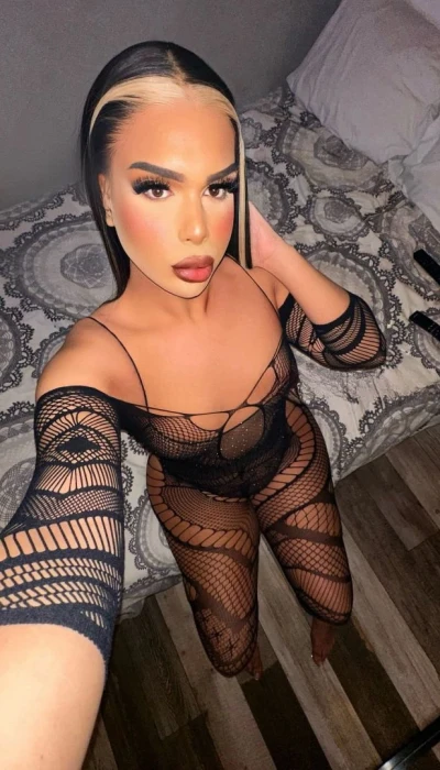 Inaaya