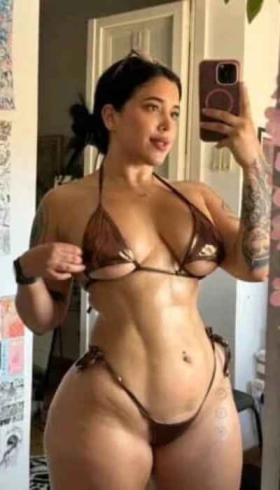 Mia