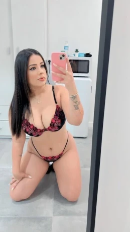 Bruna Ferraz