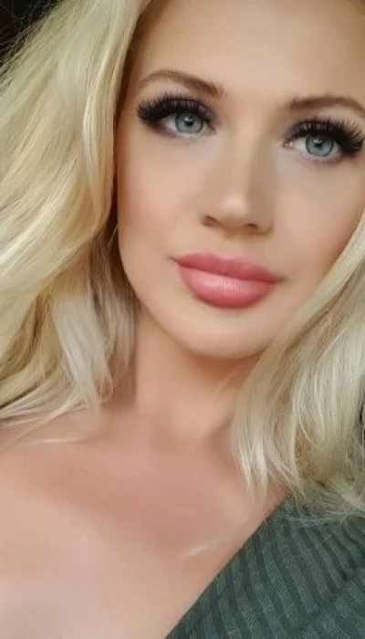 Kitty Li Pornstar