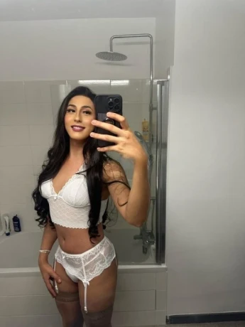 Lara Salope