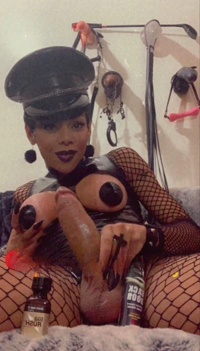 Paula Minaj