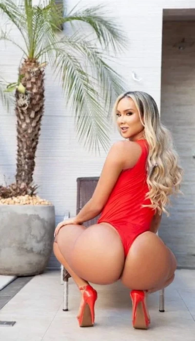 Anita Evelyn