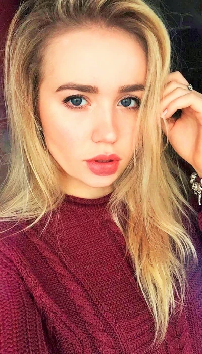Milli Rose