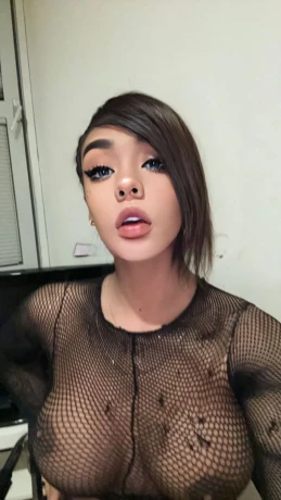 Daniela Ts