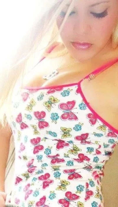 Pamela_Vip