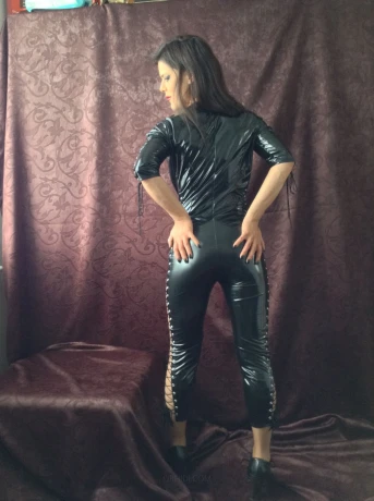 Maitresse Julia