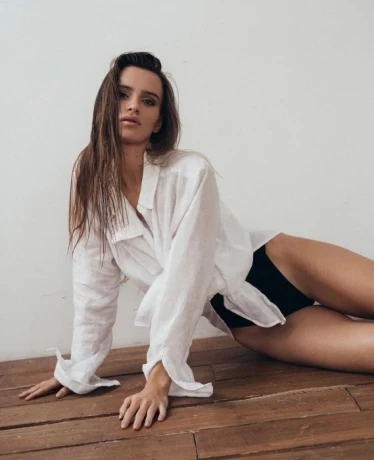 Ava