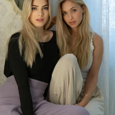 Trudy & Carmela "duo with girl"