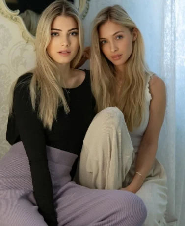 Trudy & Carmela "duo with girl"
