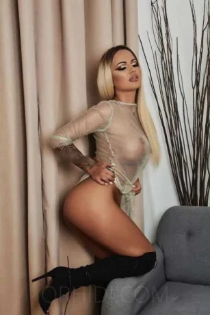 Andreea Hoot