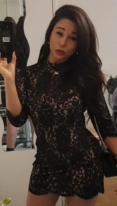 Sexy GIRL Ledah PROVOCATRICE