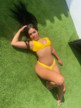 Mia