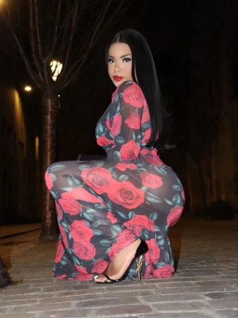 Manuela Kardashian