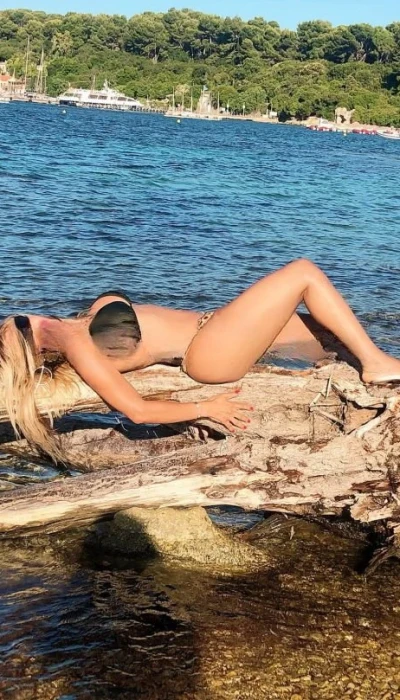 Tays Coelho
