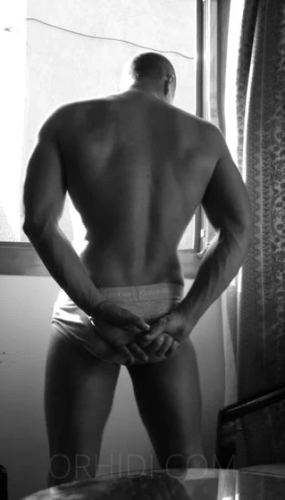 Couple Latina
