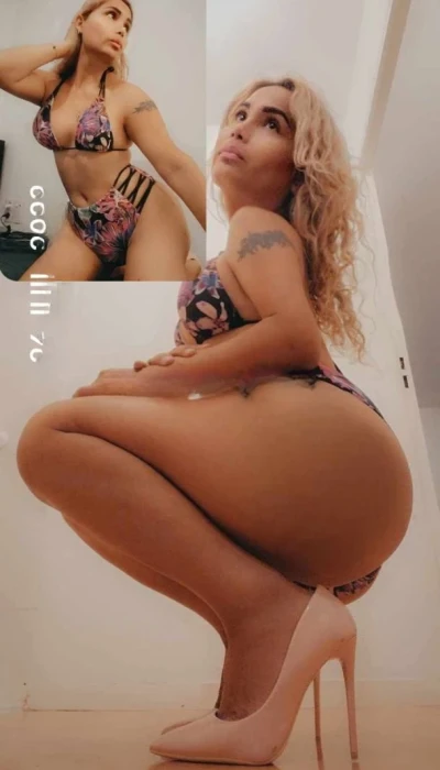 Nadia ts