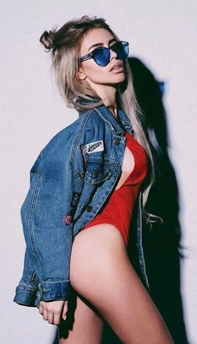Pola