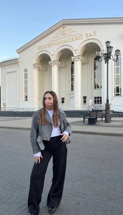 Mia