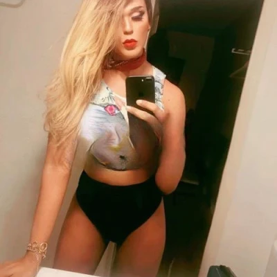Izabella Jolie