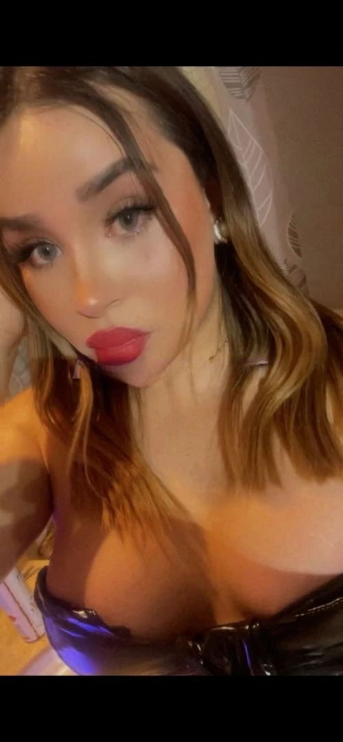 Danaez Vuitton