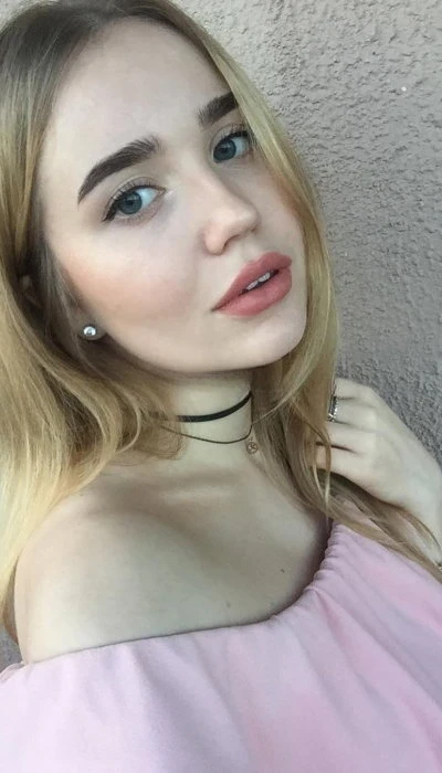 Milli Rose