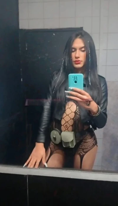 Shayk clhoe