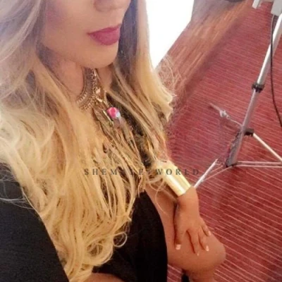 Izabella Jolie