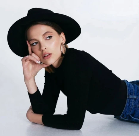 Sandrine