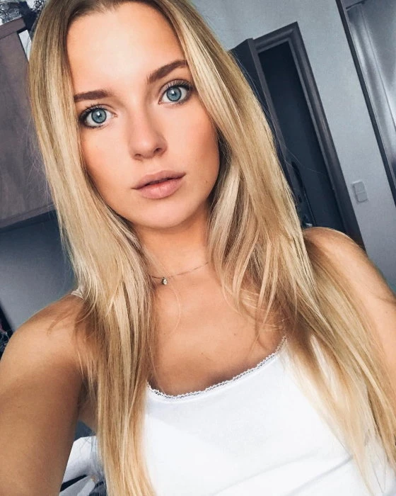Vivianna Paris