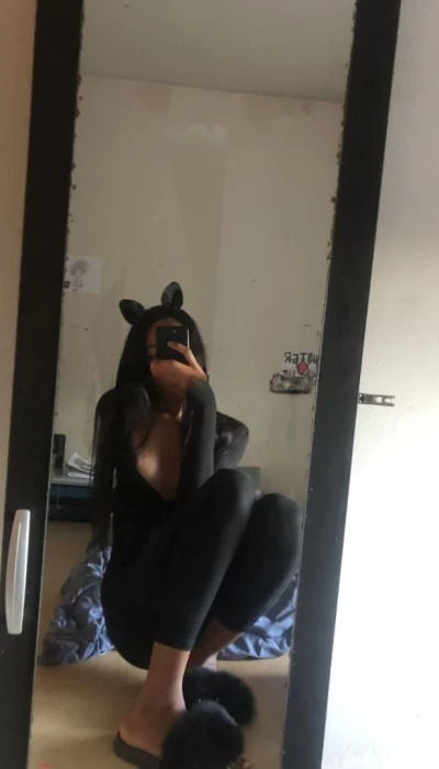 Amber Black