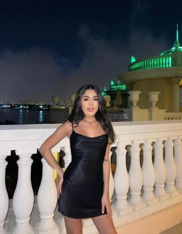 Ladyboy Leya