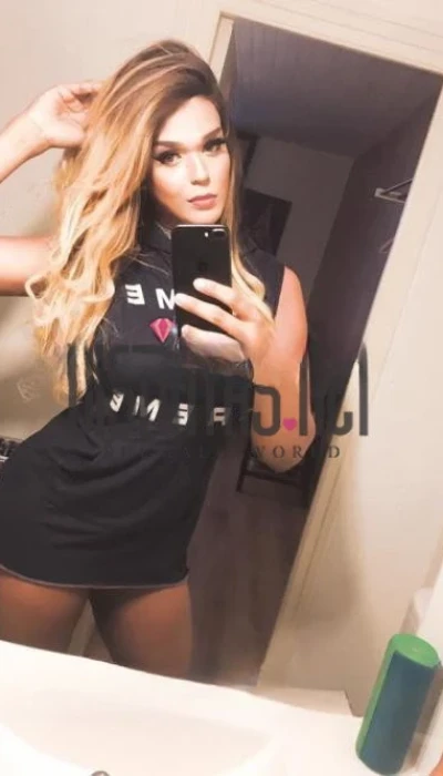 Izabella Jolie