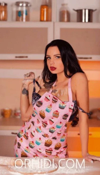 Eva_Hot